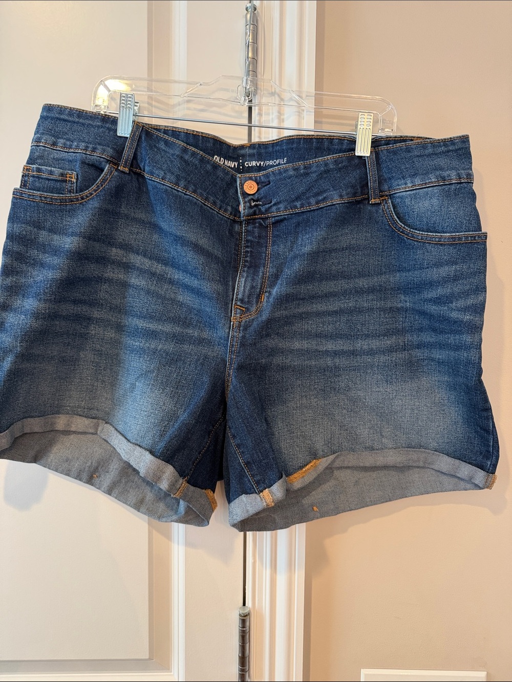 Old Navy Blue Rolled-Hem Denim Shorts